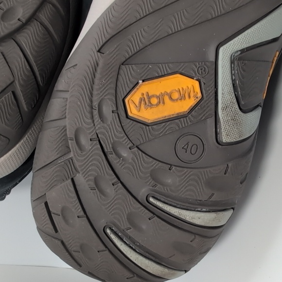 Dansko Patti Clog Size 40/ W 9.5-10 - Picture 4 of 10